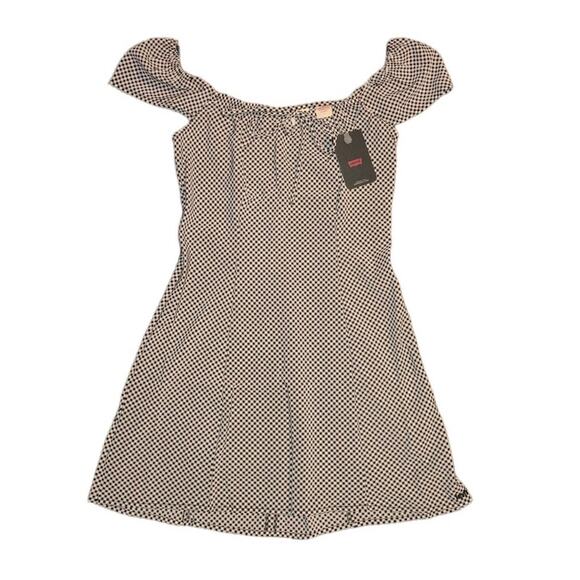 NWT Levi’s Misha Ruffle Sleeve Dress - Picture 2 of 5